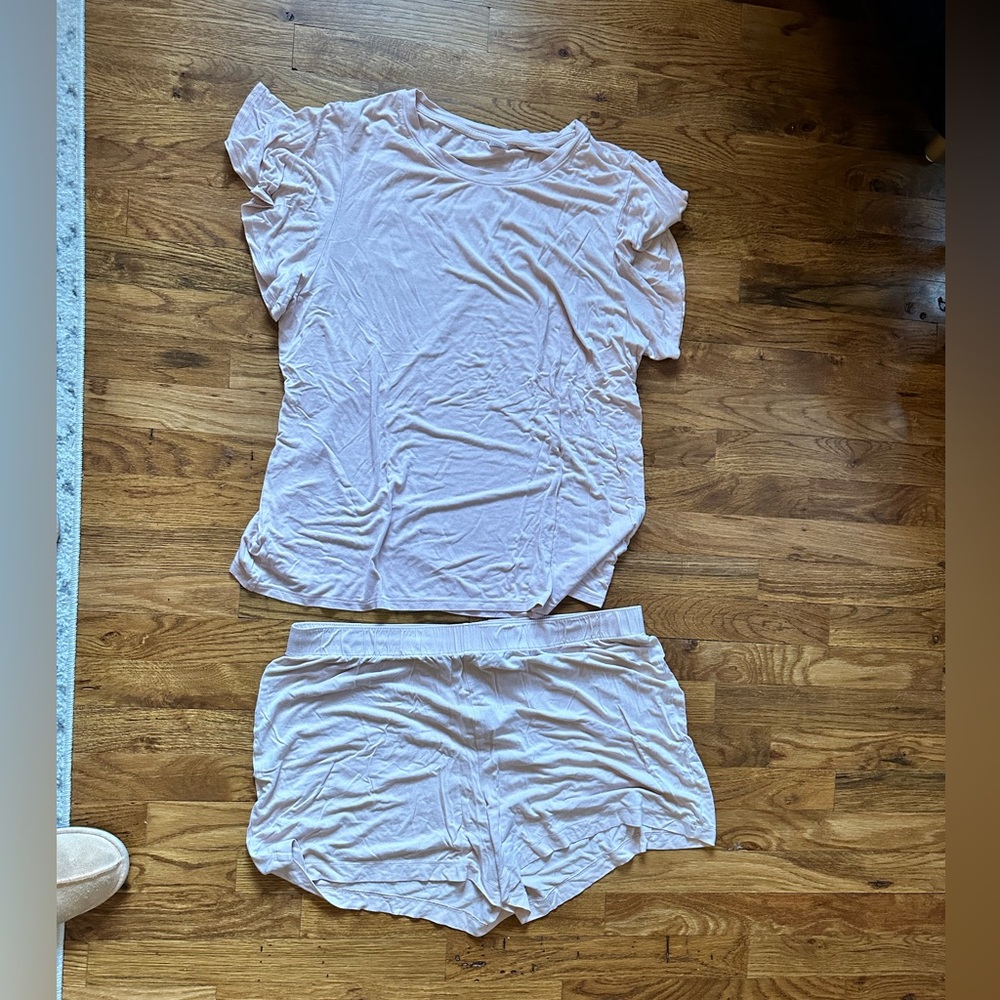 Old navy pajama set